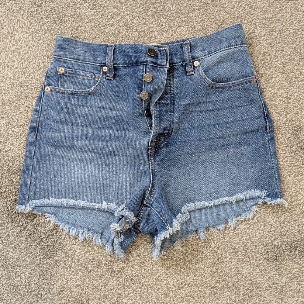 Gianni Bini Blue Denim High-Rise Cut-Off Button-Fly Shorts; Size 5 Juniors